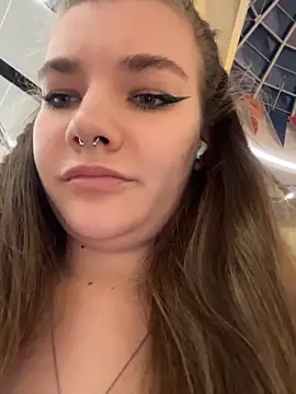 Snapshot of Holy_Tereza chatting on February 21, 3:46 pm Holy Tereza online show from February 21, 3:46 pm