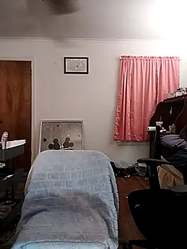 Snapshot of hotcd89 chatting on December 3, 8:00 am hotcd89 online show from December 3, 8:00 am