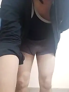 Snapshot of IndianSpark chatting on February 10, 10:19 pm IndianSpark online show from February 10, 10:19 pm