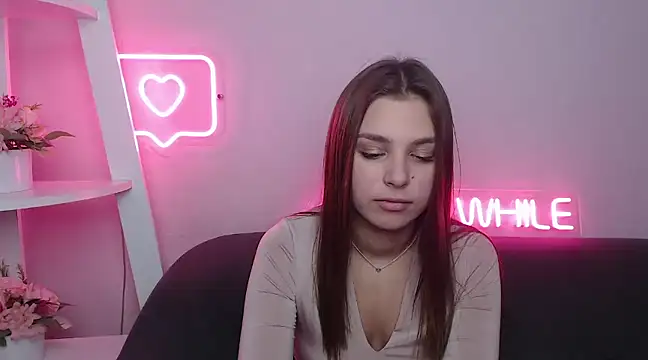 Snapshot of MilanaAngelAs chatting on February 16, 5:37 pm MilanaAngelAs online show from February 16, 5:37 pm