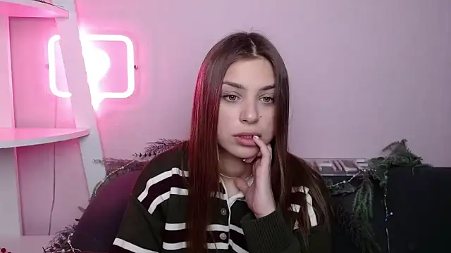 MilanaAngelAs online show from February 9, 8:35 pm