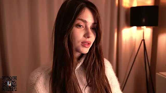 Snapshot of CarmenMoore26 chatting on March 3, 8:32 pm CarmenMoore26 online show from March 3, 8:32 pm