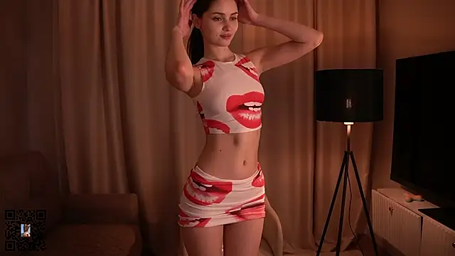 Snapshot of CarmenMoore26 chatting on March 9, 10:30 pm CarmenMoore26 online show from March 9, 10:30 pm