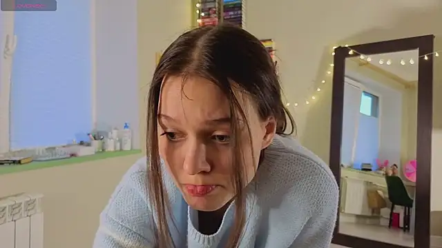 Snapshot of Addelin_Moon chatting on February 23, 3:09 pm Addelin Moon online show from February 23, 3:09 pm