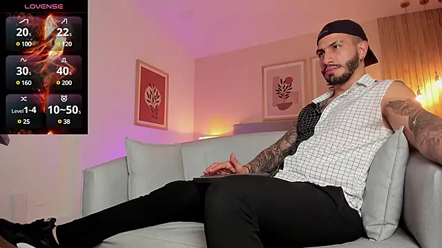 Snapshot of Matt_Ferrer chatting on February 6, 8:45 pm Matt Ferrer online show from February 6, 8:45 pm