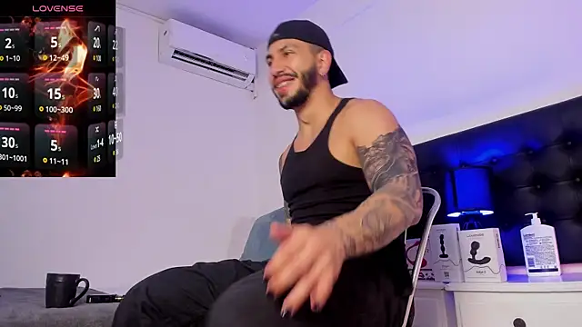 Snapshot of Matt_Ferrer chatting on February 10, 8:10 pm Matt Ferrer online show from February 10, 8:10 pm