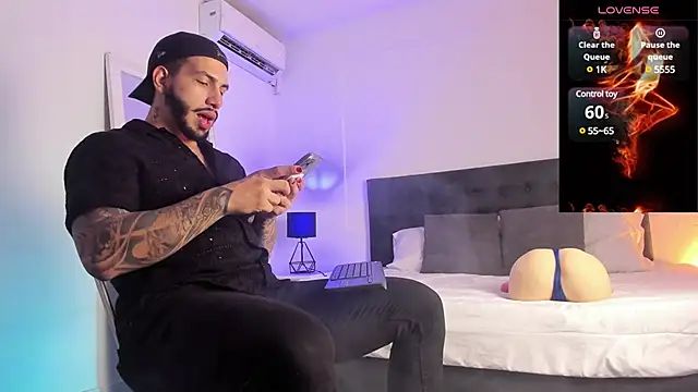 Snapshot of Matt_Ferrer chatting on March 5, 8:10 pm Matt Ferrer online show from March 5, 8:10 pm