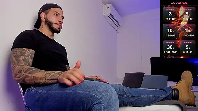 Snapshot of Matt_Ferrer chatting on March 8, 8:46 pm Matt Ferrer online show from March 8, 8:46 pm