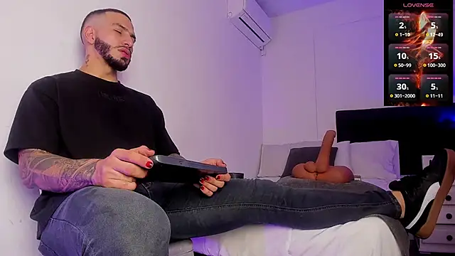 Snapshot of Matt_Ferrer chatting on March 20, 8:40 pm Matt Ferrer online show from March 20, 8:40 pm