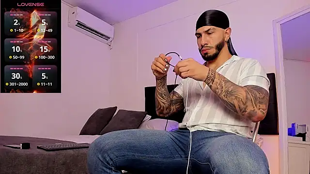 Snapshot of Matt_Ferrer chatting on March 21, 8:08 pm Matt Ferrer online show from March 21, 8:08 pm