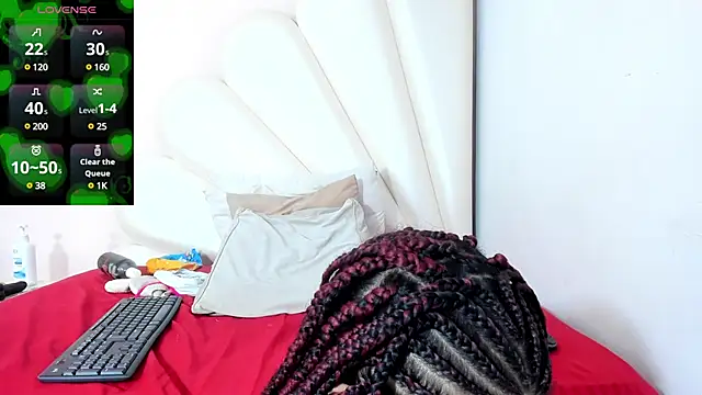 Lorena Hawkins online show from February 11, 4:24 pm