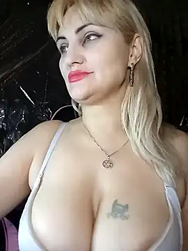 Freya Milf online show from February 1, 7:44 pm