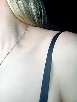 Freya Milf online show from February 10, 1:26 pm