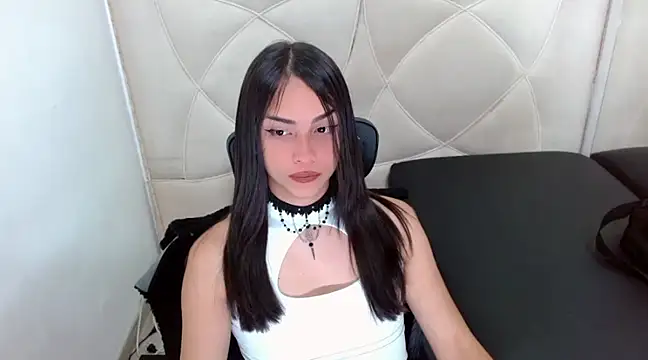 Dollbehavior  online show from December 11, 5:53 am