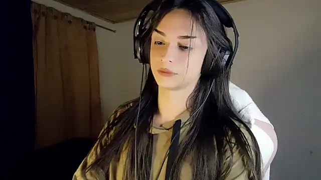 Dollbehavior  online show from February 21, 5:19 am