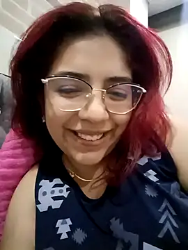 Rousse Collinss online show from December 31, 5:44 am