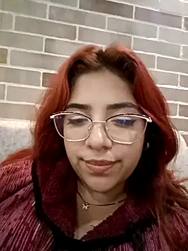 Rousse Collinss online show from February 20, 3:45 am