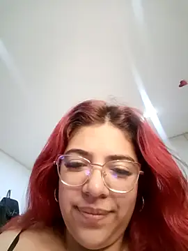 Snapshot of Rousse_Collinss chatting on February 8, 12:52 pm Rousse Collinss online show from February 8, 12:52 pm