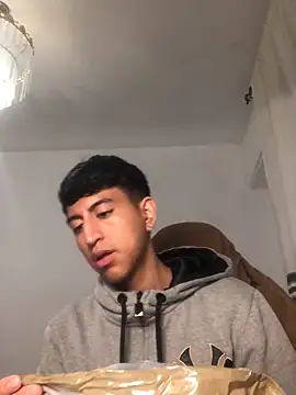 modelo180 online show from November 5, 8:42 pm