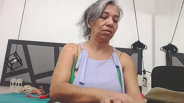 chanel grant online show from October 17, 6:43 pm