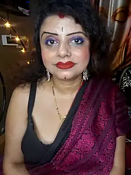 Snapshot of Maaya66 chatting on January 15, 4:21 pm Maaya66 online show from January 15, 4:21 pm