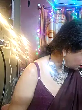 Snapshot of Maaya66 chatting on January 21, 6:12 pm Maaya66 online show from January 21, 6:12 pm