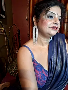 Snapshot of Maaya66 chatting on February 28, 6:52 pm Maaya66 online show from February 28, 6:52 pm