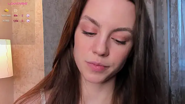 Snapshot of SandraBell chatting on December 13, 6:53 am SandraBell online show from December 13, 6:53 am