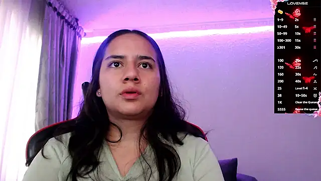 Snapshot of Lexyevans chatting on February 20, 8:03 pm Lexyevans online show from February 20, 8:03 pm