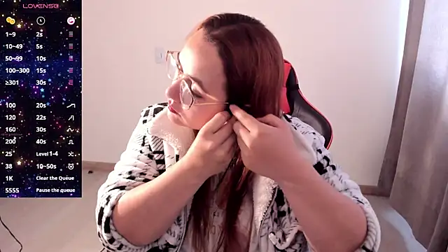 maryluna95 online show from October 16, 9:05 pm