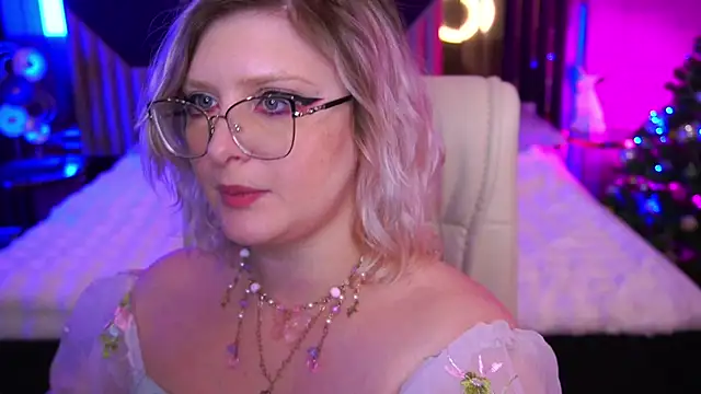 CoolTatis online show from January 6, 7:34 am