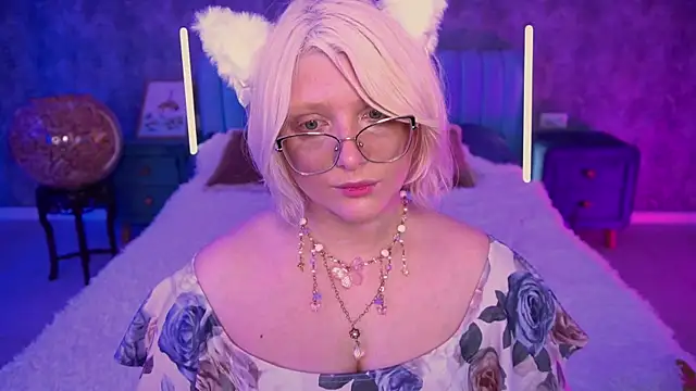 CoolTatis online show from April 3, 6:33 am