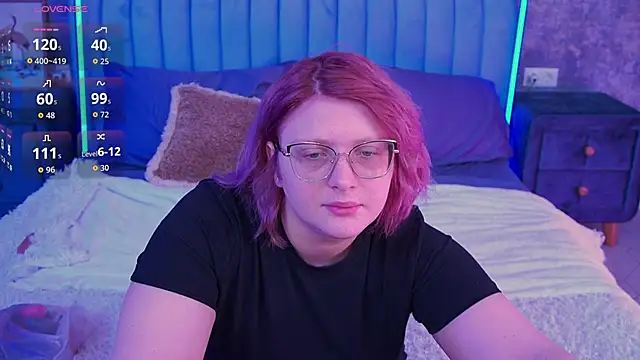 CoolTatis online show from April 6, 1:12 pm