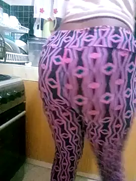 zainabsmile online show from November 3, 5:03 pm