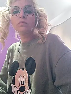 BritneyHudson online show from February 2, 2:16 pm