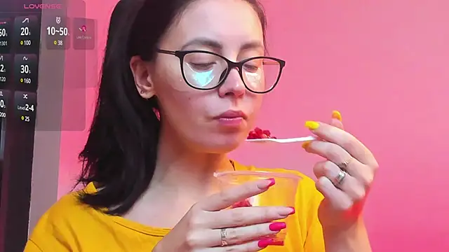 Snapshot of RitaSonnet chatting on March 15, 3:48 pm RitaSonnet online show from March 15, 3:48 pm