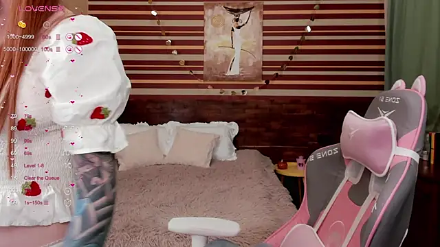 MilanaMua online show from March 20, 12:43 pm