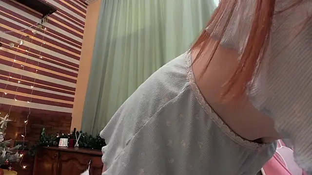 MilanaMua online show from December 14, 7:47 am