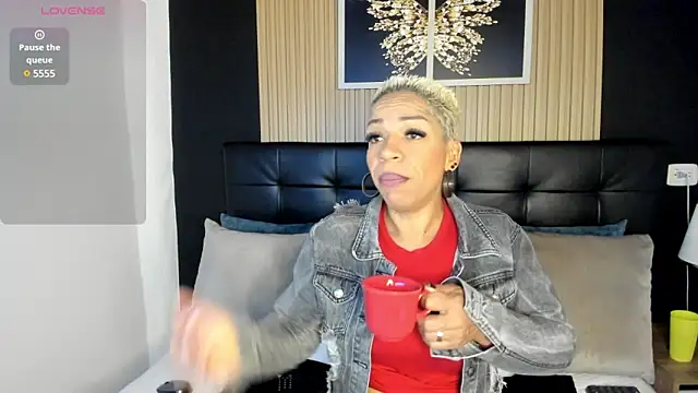 summer night  online show from February 7, 11:12 am