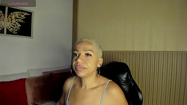 summer night  online show from January 18, 1:59 pm