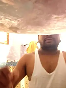 Snapshot of ITGuyhyd chatting on January 17, 6:18 am ITGuyhyd online show from January 17, 6:18 am