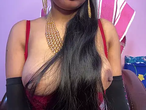 Snapshot of roshni-5 chatting on January 20, 7:35 pm roshni-5 online show from January 20, 7:35 pm