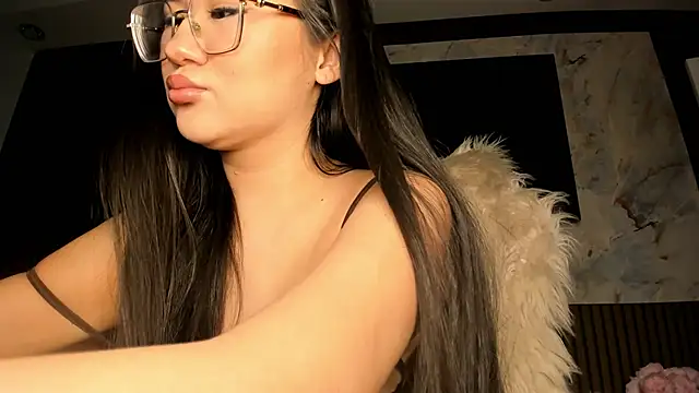 sally 009 online show from March 14, 4:18 am