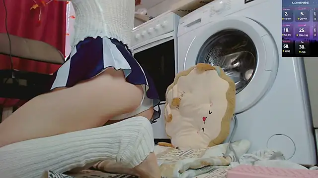 Amina Barbarian online show from December 2, 11:48 am