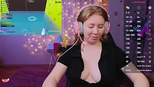 D0nna  online show from May 30, 2:36 pm