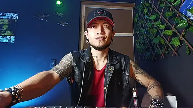 Dicaprioo  online show from November 15, 4:10 am