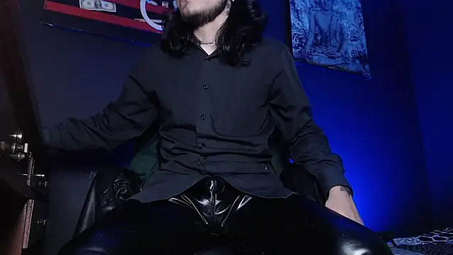 Dicaprioo  online show from March 30, 12:06 pm