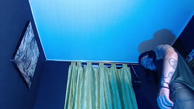 Dicaprioo  online show from April 9, 6:19 am