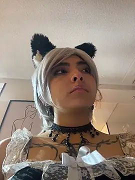 Snapshot of _Gothiccbitch_ chatting on March 18, 7:30 am  Gothiccbitch  online show from March 18, 7:30 am