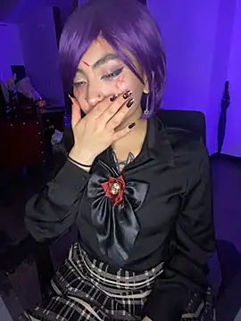 Snapshot of _Gothiccbitch_ chatting on October 8, 7:17 am  Gothiccbitch  online show from October 8, 7:17 am